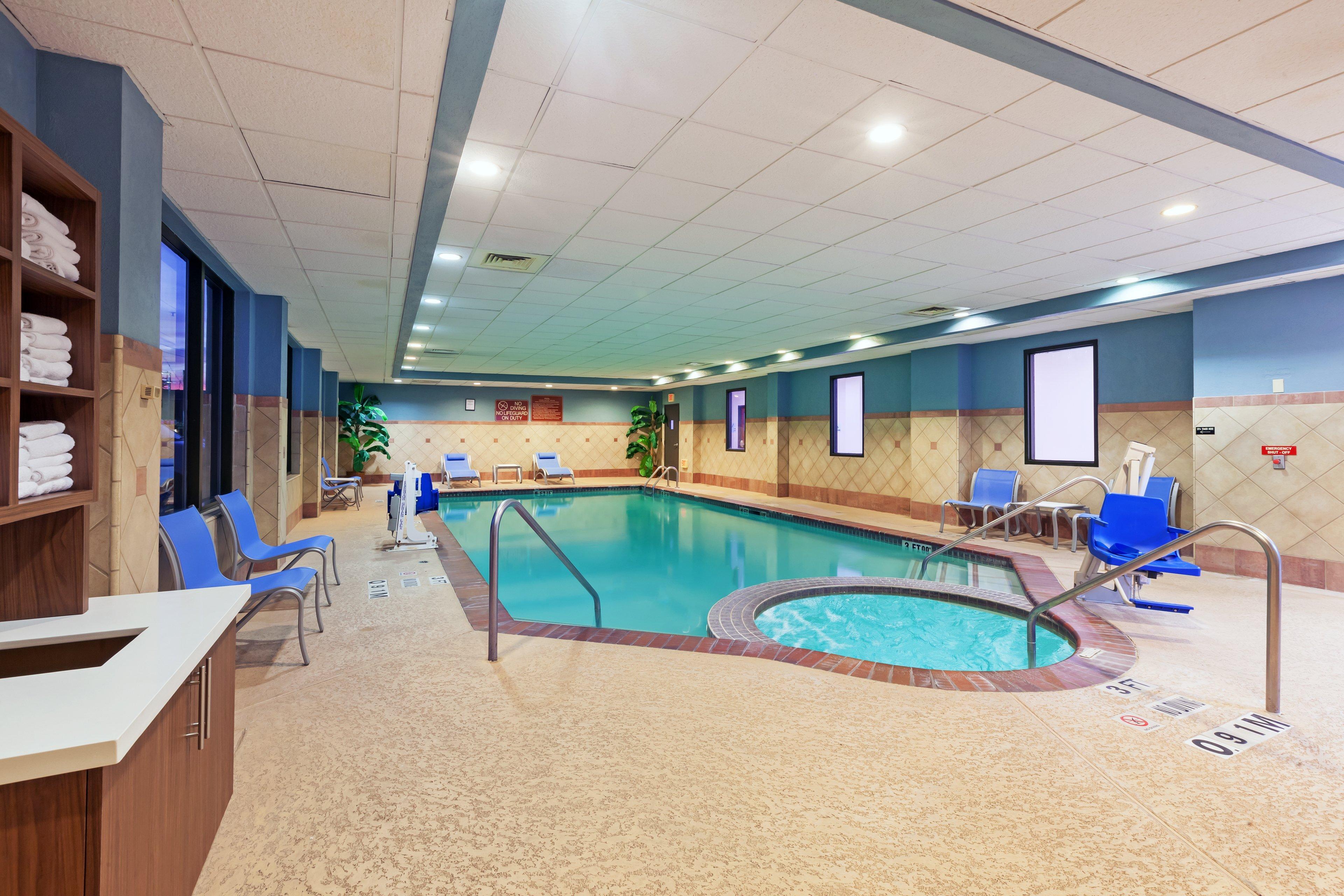 Holiday Inn Express & Suites Houston - Memorial Park Area By Ihg Экстерьер фото